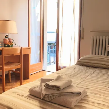 Casa Bixio A * Verona